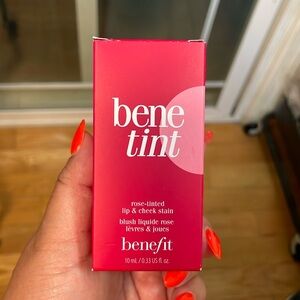 LARGE SIZE BENETINT